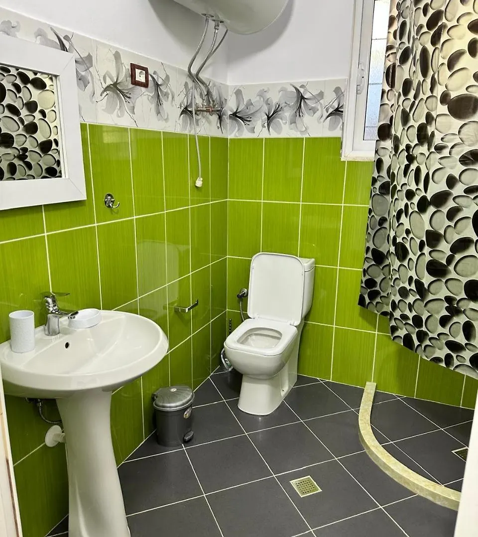 Hostel Leon Berat