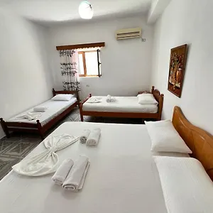 Ensalv - - - Penthouse Berat
